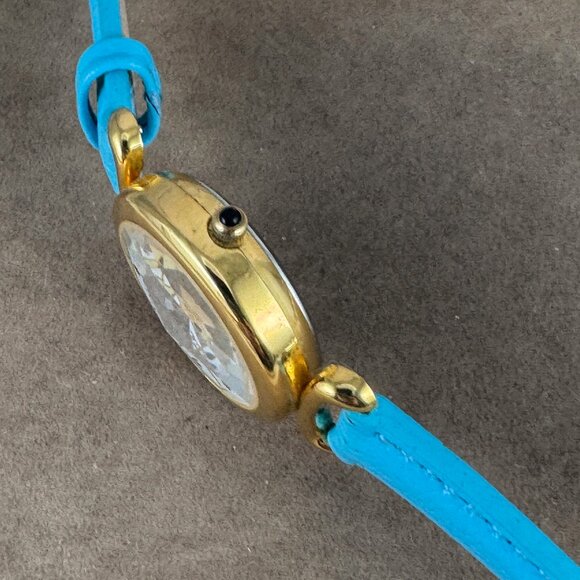 Vintage Wrangler Moonphase Gold Tone Watch with Date - Picture 5 of 9